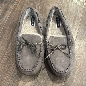 Club room Gray Suede Moccasin Slippers size 8/9 7:22